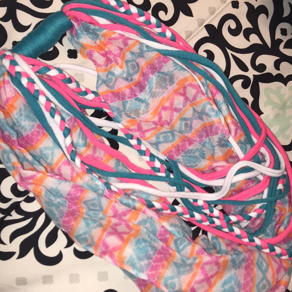 Infinity scarf